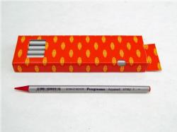 Ceruzka akvarel. v laku -karmin